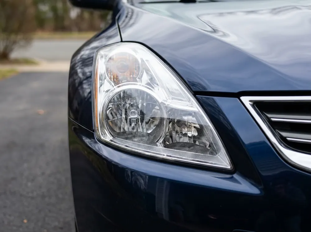 Headlight after restoration — clear and polished