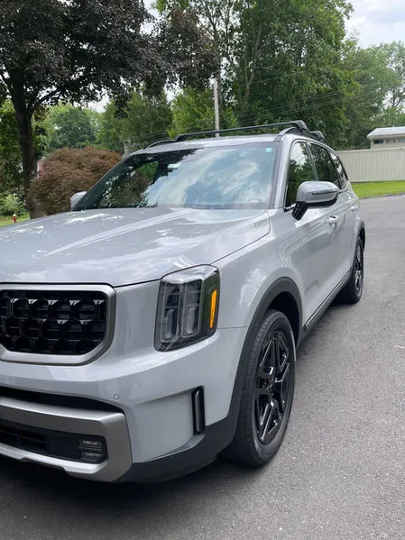 Mobile car detailing in Avon, CT